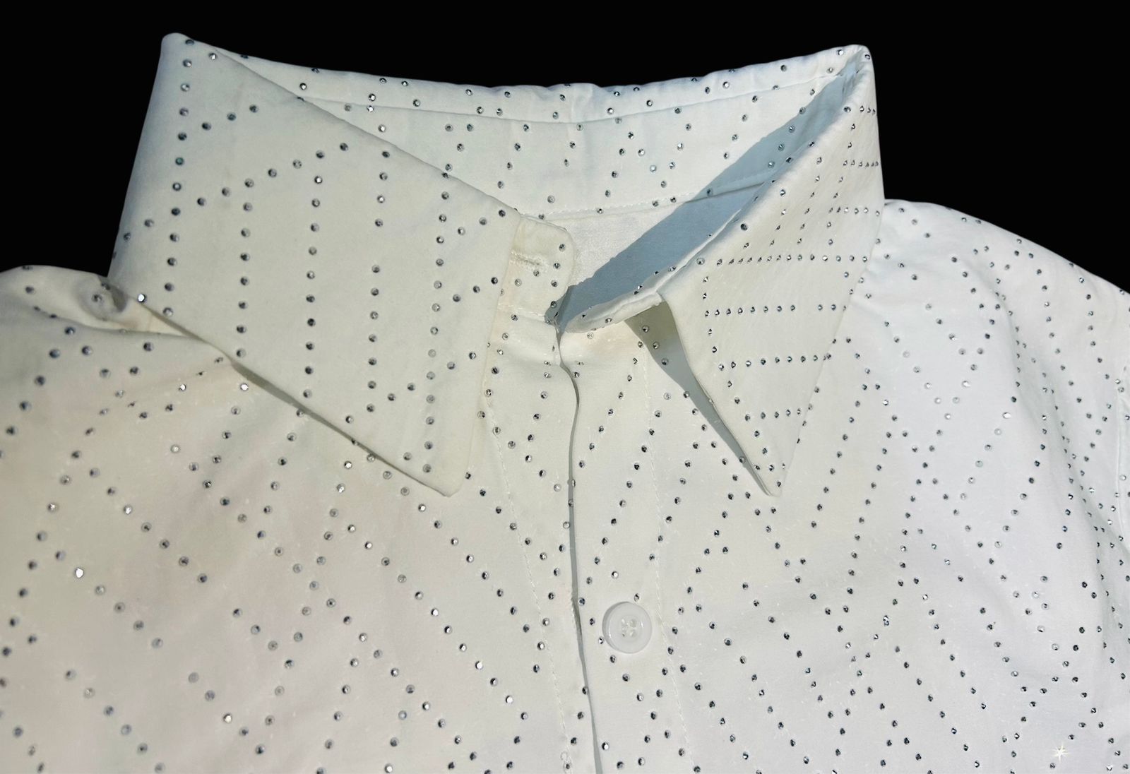 Fashionable White Shirt With Tiny Diamond Stones